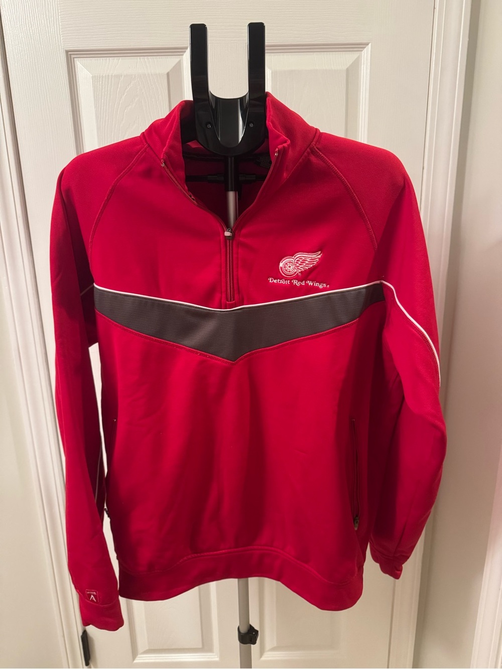 Antigua Red Men's Quarter-Zip Sweater with Gray Chevron